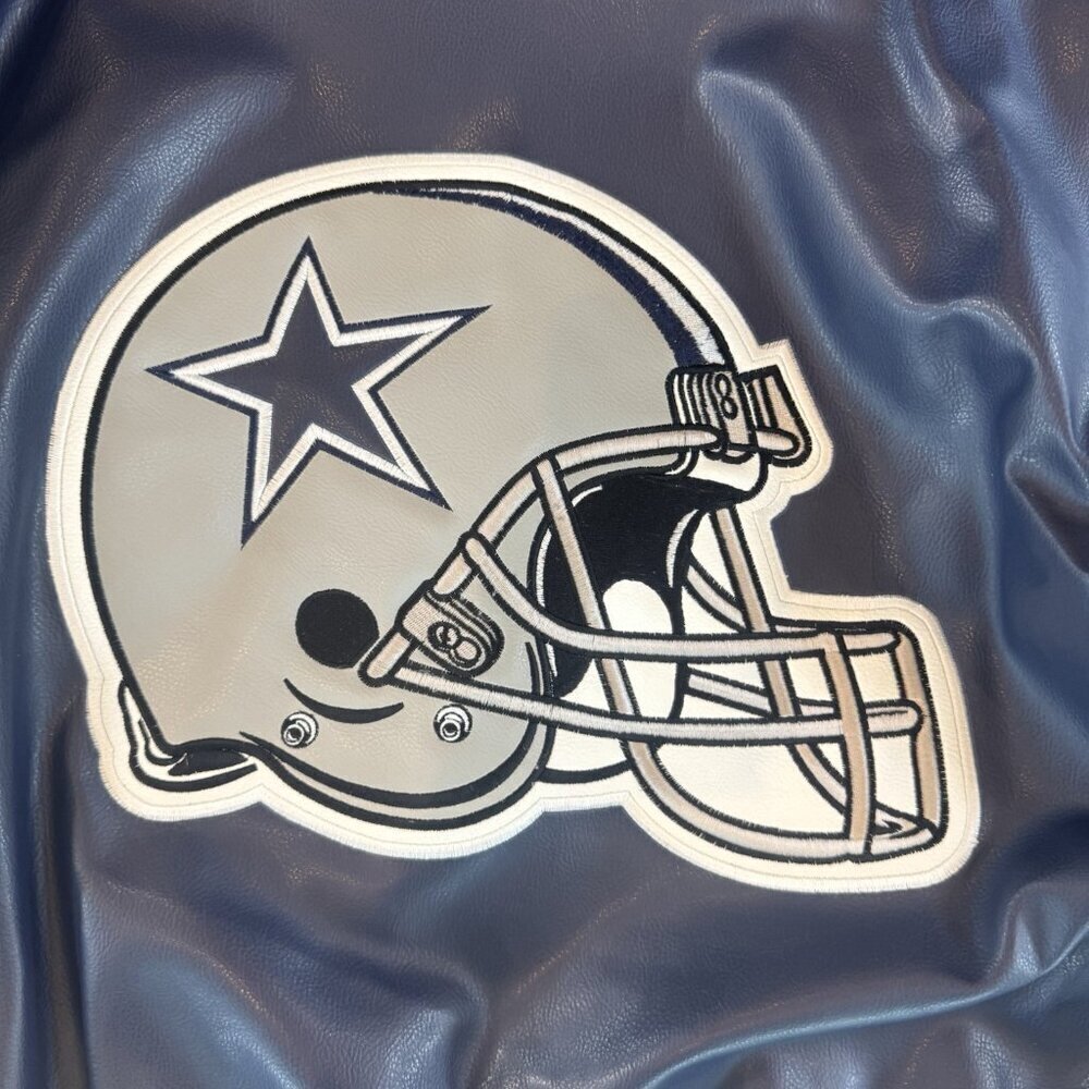 NFL G111 Dallas Cowboys NWOT Blue/white Faux Leather Inner Pockets Jacket M - Picture 9 of 10